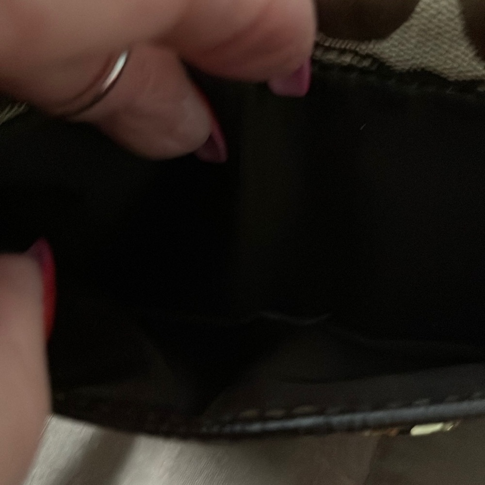 Coach wristlet - Picture 7 of 8